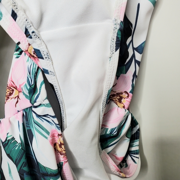 NEW HOLIPICK Green Leaf White High Waisted Tropical Bikini Bottom Size Medium - Picture 6 of 6